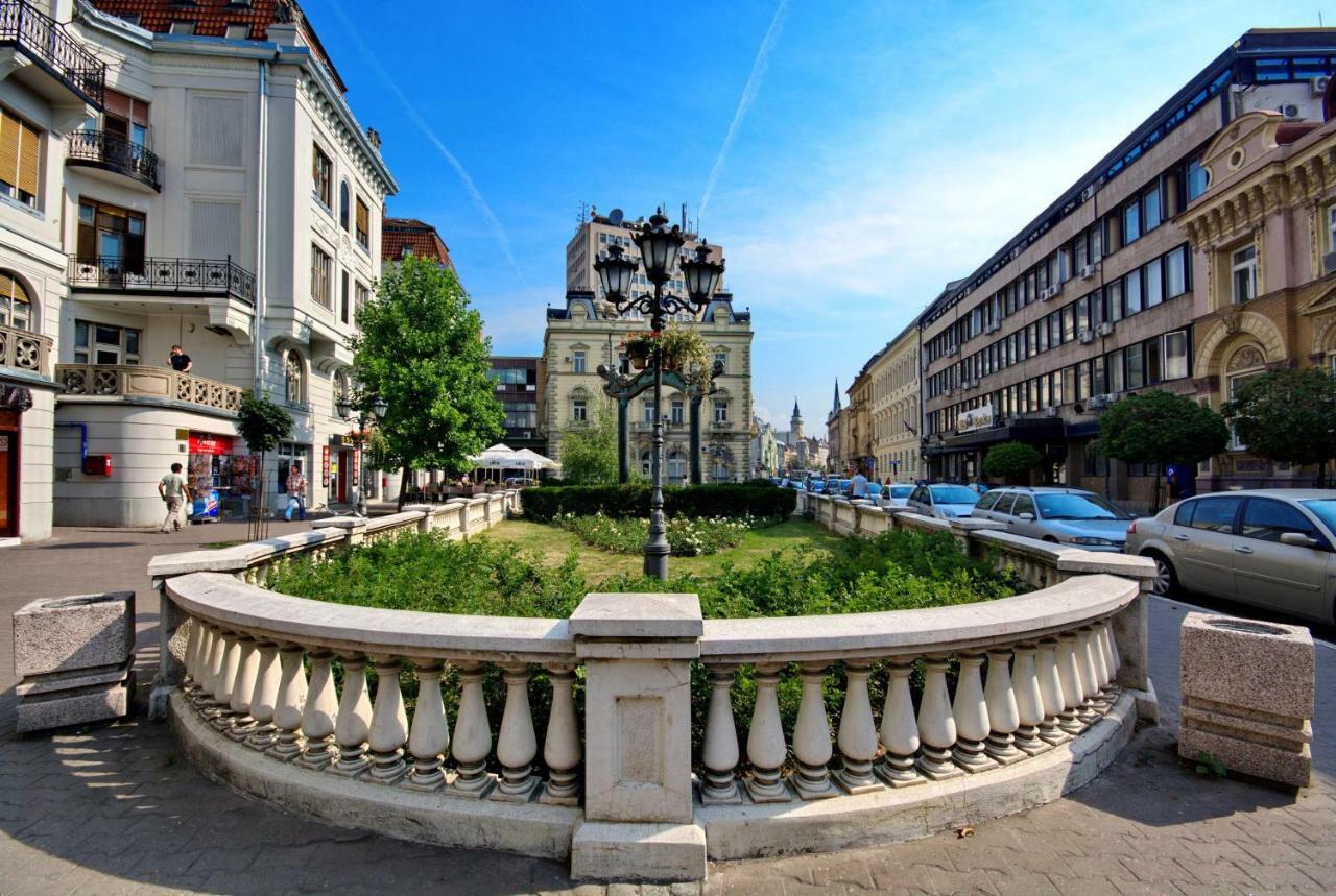Apartment Kiwi Novi Sad Esterno foto